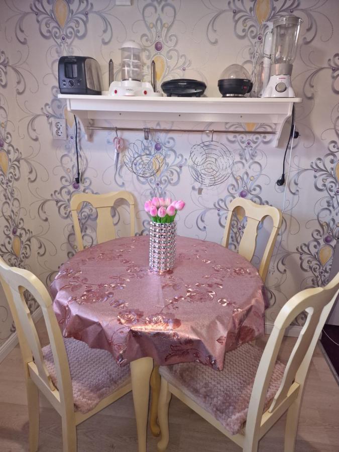 Kleopatra Apartman ハイデゥソボスロー エクステリア 写真