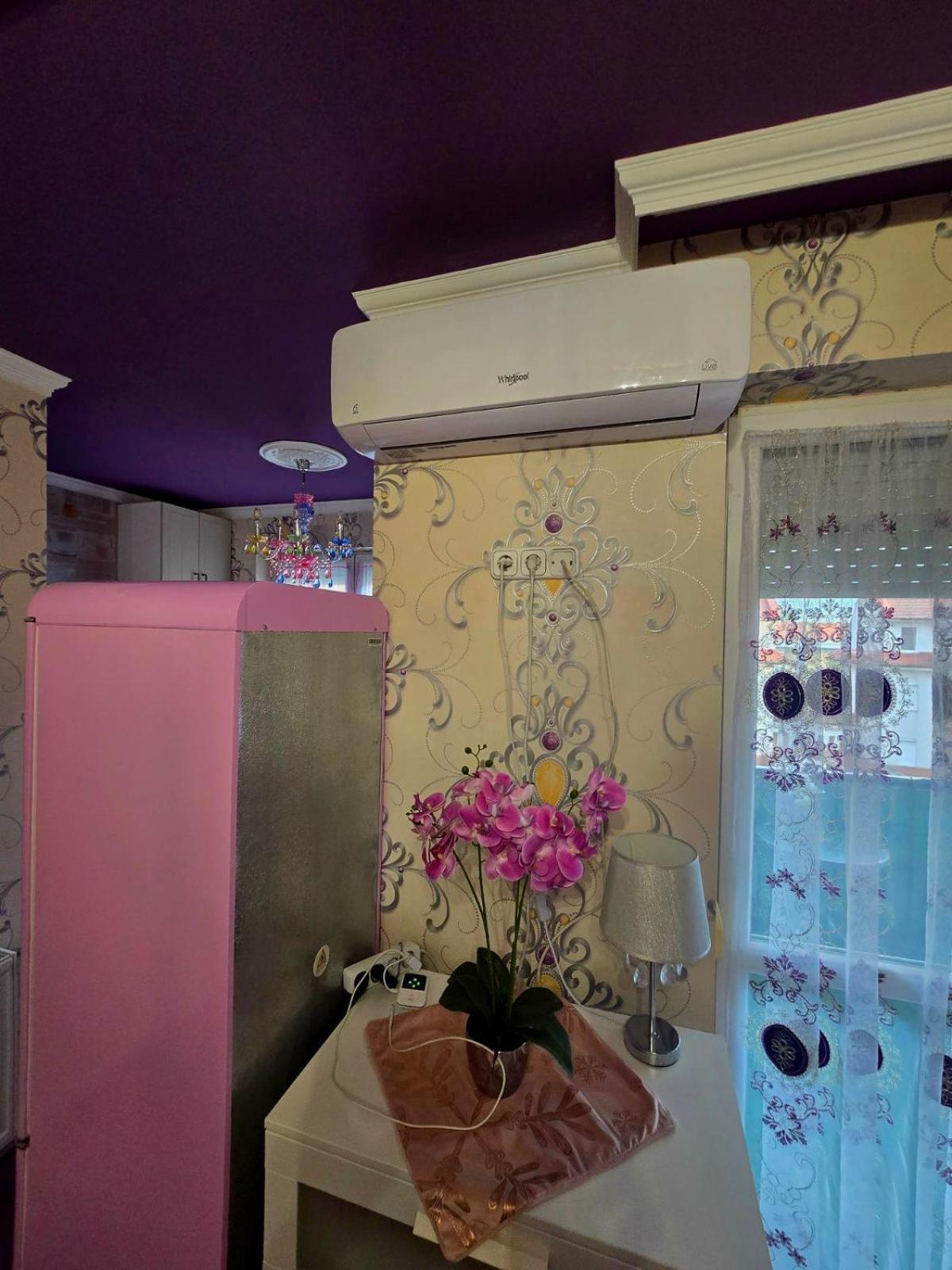Kleopatra Apartman ハイデゥソボスロー エクステリア 写真